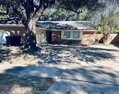 3906 Almington Lane - Photo Thumbnail 1
