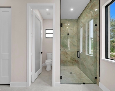 1116 Cherry Street E - Photo Thumbnail 14