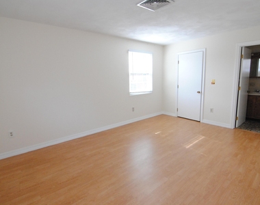 7 Louisburg - Photo Thumbnail 17