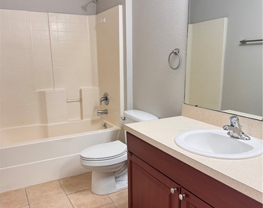 907 Ne 15th Lane - Photo Thumbnail 14
