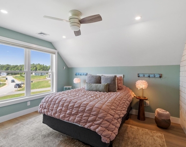 467 Blane - Photo Thumbnail 25
