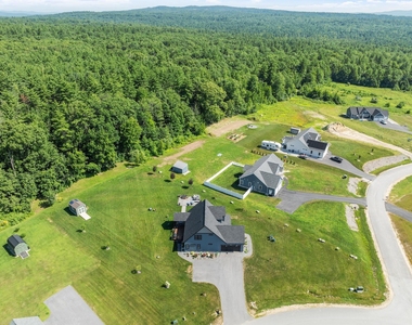 467 Blane - Photo Thumbnail 39