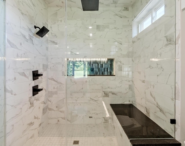 467 Blane - Photo Thumbnail 18