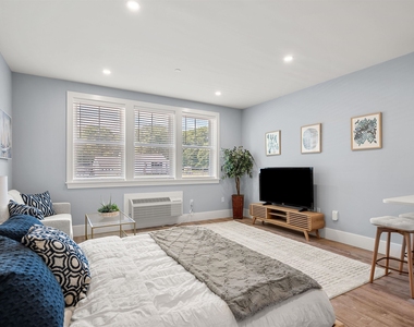 238 Lafayette - Photo Thumbnail 8