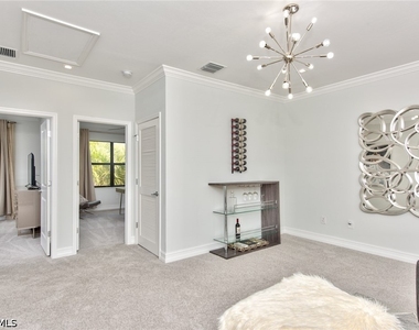 7384 Rockefeller Drive - Photo Thumbnail 21