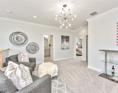 7384 Rockefeller Drive - Photo Thumbnail 22