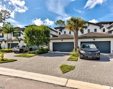 7384 Rockefeller Drive - Photo Thumbnail 27