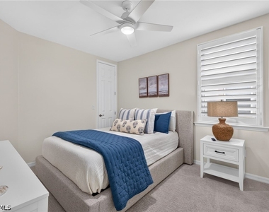 14939 Edgewater Circle - Photo Thumbnail 21