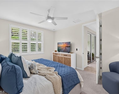 14939 Edgewater Circle - Photo Thumbnail 17