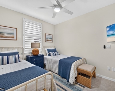 14939 Edgewater Circle - Photo Thumbnail 14