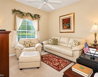 6820 Lone Oak Boulevard - Photo Thumbnail 9