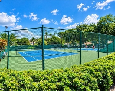 6820 Lone Oak Boulevard - Photo Thumbnail 15