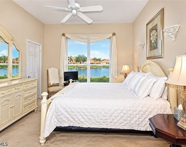 6820 Lone Oak Boulevard - Photo Thumbnail 5