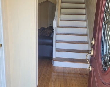 796 Allwood - Photo Thumbnail 2
