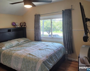 796 Allwood - Photo Thumbnail 16