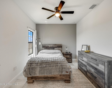 8048 Gullen Drive - Photo Thumbnail 37
