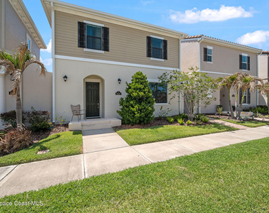 8048 Gullen Drive - Photo Thumbnail 2