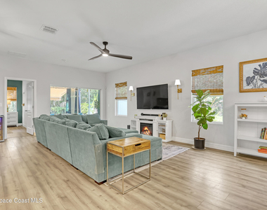 466 Olmsted Street Sw - Photo Thumbnail 8