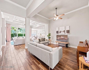 3679 Poseidon Way - Photo Thumbnail 8