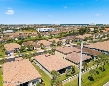 3679 Poseidon Way - Photo Thumbnail 29