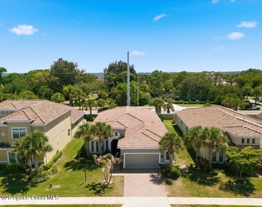 3679 Poseidon Way - Photo Thumbnail 31