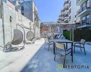 855 Dekalb Avenue #3B - Photo Thumbnail 12