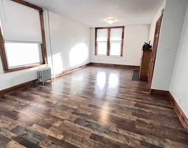 1269 Remsen Avenue - Photo Thumbnail 4