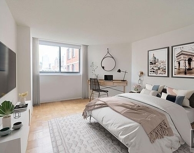 2nd Avenue - Photo Thumbnail 1
