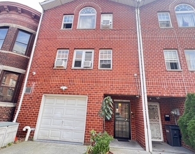 2810 Beverley Road - Photo Thumbnail 15