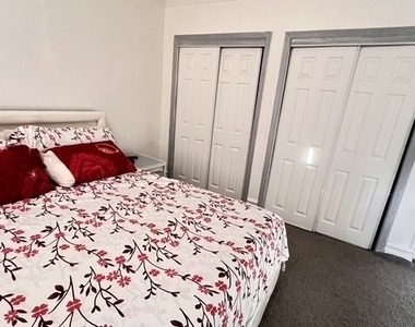 798 Miller Avenue - Photo Thumbnail 7