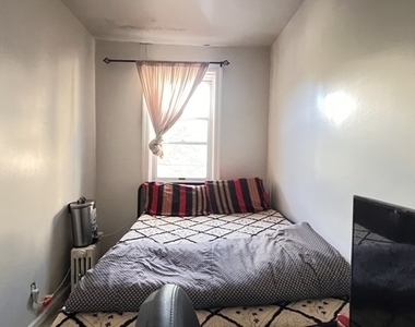 798 Miller Avenue - Photo Thumbnail 10