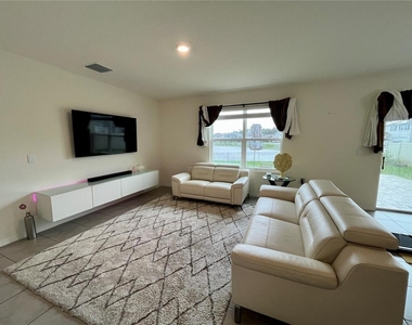 15450 Black Pepper Lane - Photo Thumbnail 8