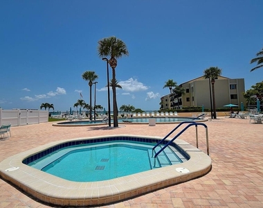 855 Bay Way Boulevard - Photo Thumbnail 29