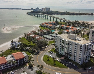 855 Bay Way Boulevard - Photo Thumbnail 6