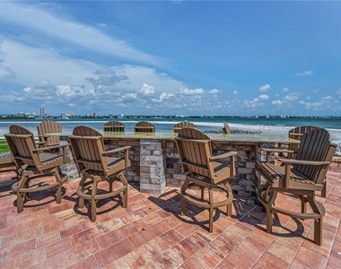855 Bay Way Boulevard - Photo Thumbnail 4