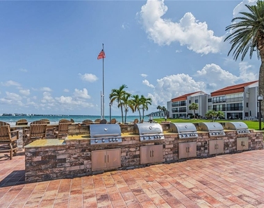 855 Bay Way Boulevard - Photo Thumbnail 31