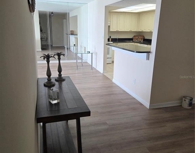 855 Bay Way Boulevard - Photo Thumbnail 9