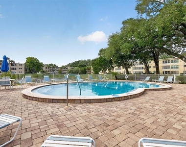 821 Deleon Court - Photo Thumbnail 23