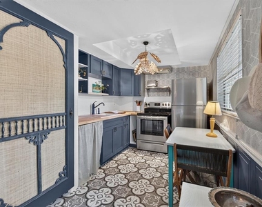821 Deleon Court - Photo Thumbnail 11