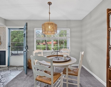 821 Deleon Court - Photo Thumbnail 4
