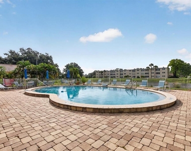 821 Deleon Court - Photo Thumbnail 22