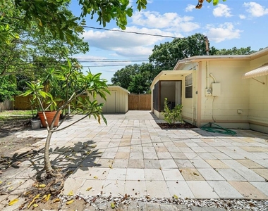 4053 41st Avenue N - Photo Thumbnail 27