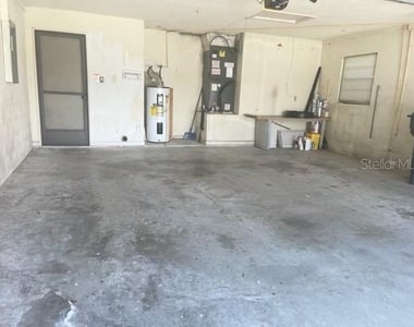 1520 Attleboro Lane - Photo Thumbnail 41