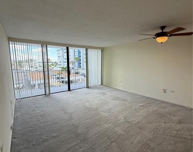 450 Treasure Island Cwy - Photo Thumbnail 3