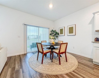 6311 Kay Morgan Lane - Photo Thumbnail 30