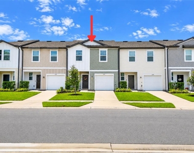 6311 Kay Morgan Lane - Photo Thumbnail 12