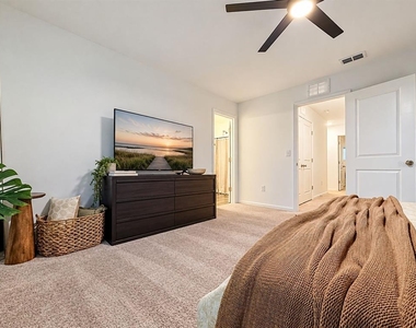 6311 Kay Morgan Lane - Photo Thumbnail 8
