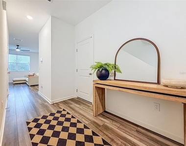 6311 Kay Morgan Lane - Photo Thumbnail 5