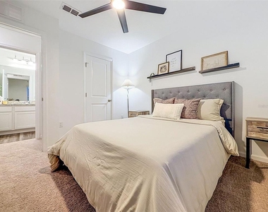6311 Kay Morgan Lane - Photo Thumbnail 45