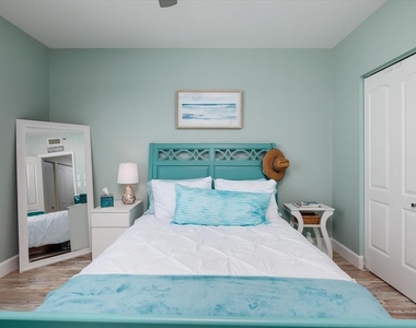 1520 Gulf Boulevard - Photo Thumbnail 30